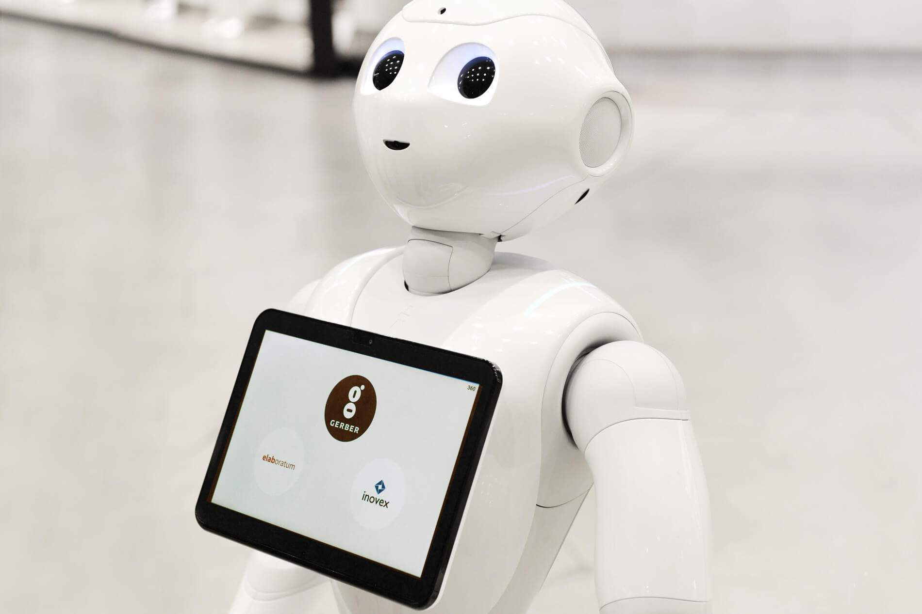 Robotics in Retail
