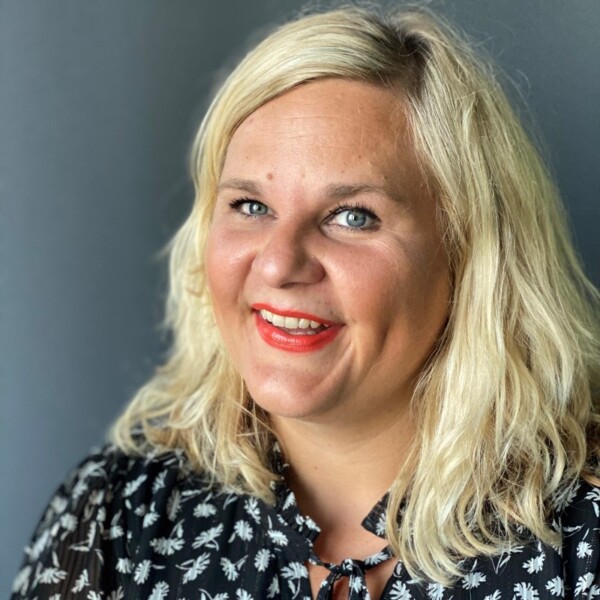 Sandra Kölbl