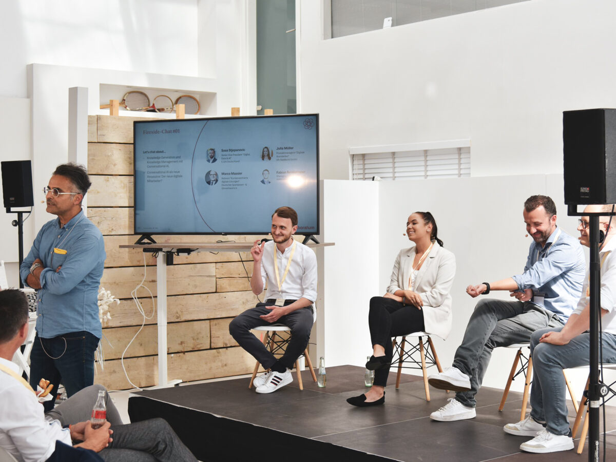 Fireside Chat beim Chatting about GPT Event 2023